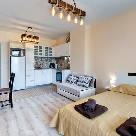 Studio Zia 3- Great Place In Lazur Apartment Burgas Luaran gambar