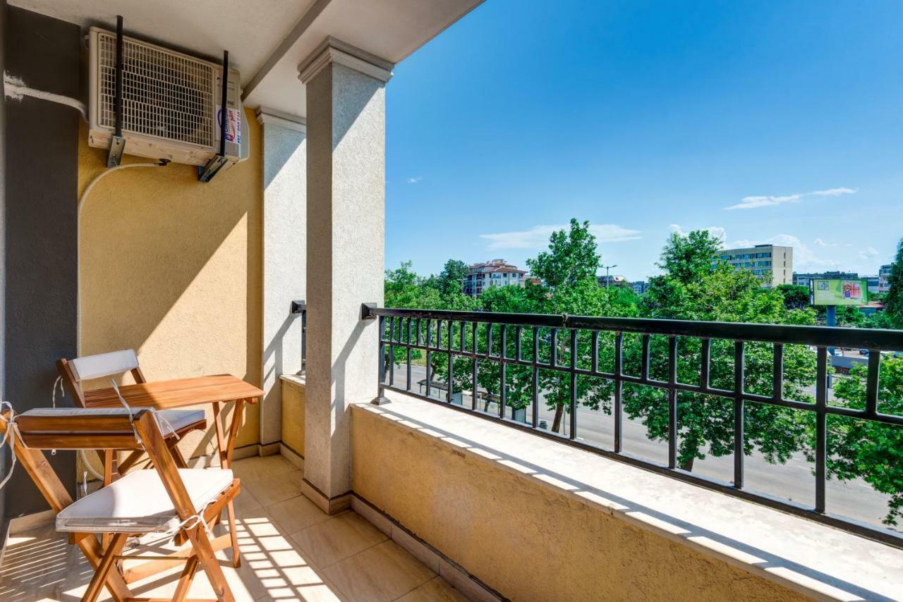 Studio Zia 3- Great Place In Lazur Apartment Burgas Luaran gambar